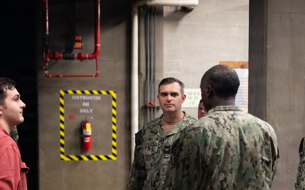Surface Warfare Schools Command (SWSC) visits Surface Warfare Engineering School Command (SWESC) Great Lakes