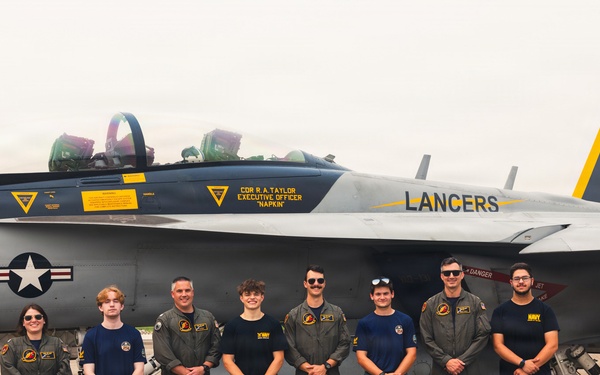 Electronic Attack Squadron (VAQ) 131 visits Pittsburgh