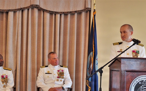 Naval Station Newport Welcomes New Installation Commander