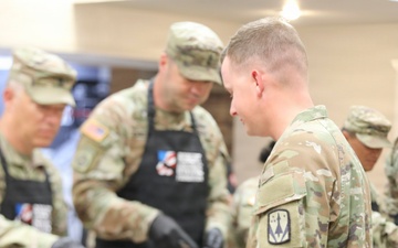 31st ADA Brigade Soldiers eat lunch with Chef Robert Irvine
