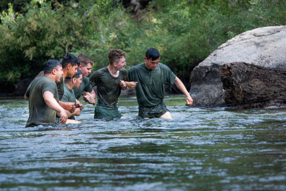 MTX 26-3 | 3/25 Conducts a River Crossing
