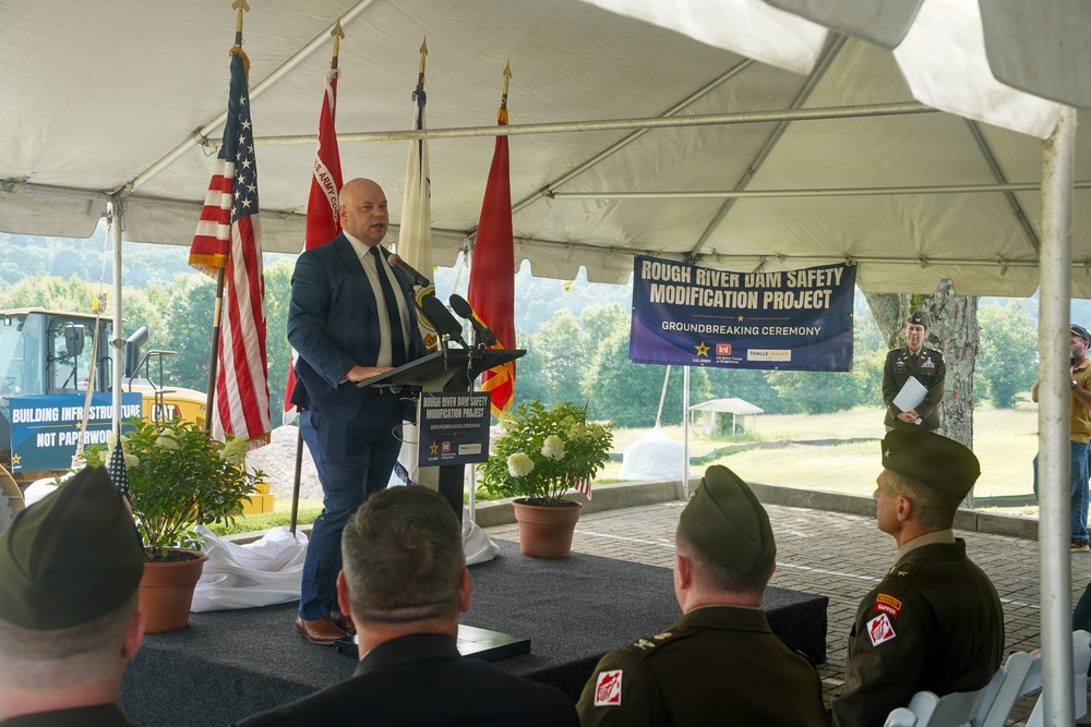 Groundbreaking ceremony for Rough River Dam Safety Modification project marks beginning of work on Phase 2