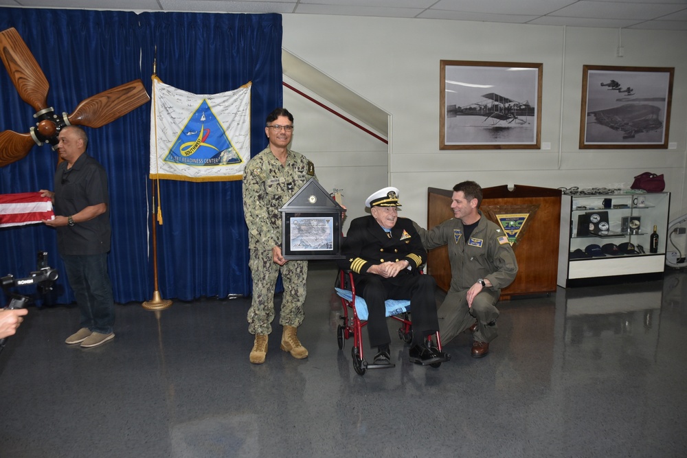 FRCSW welcomes one of naval aviation’s most distinguished heroes, retired CAPT Royce Williams
