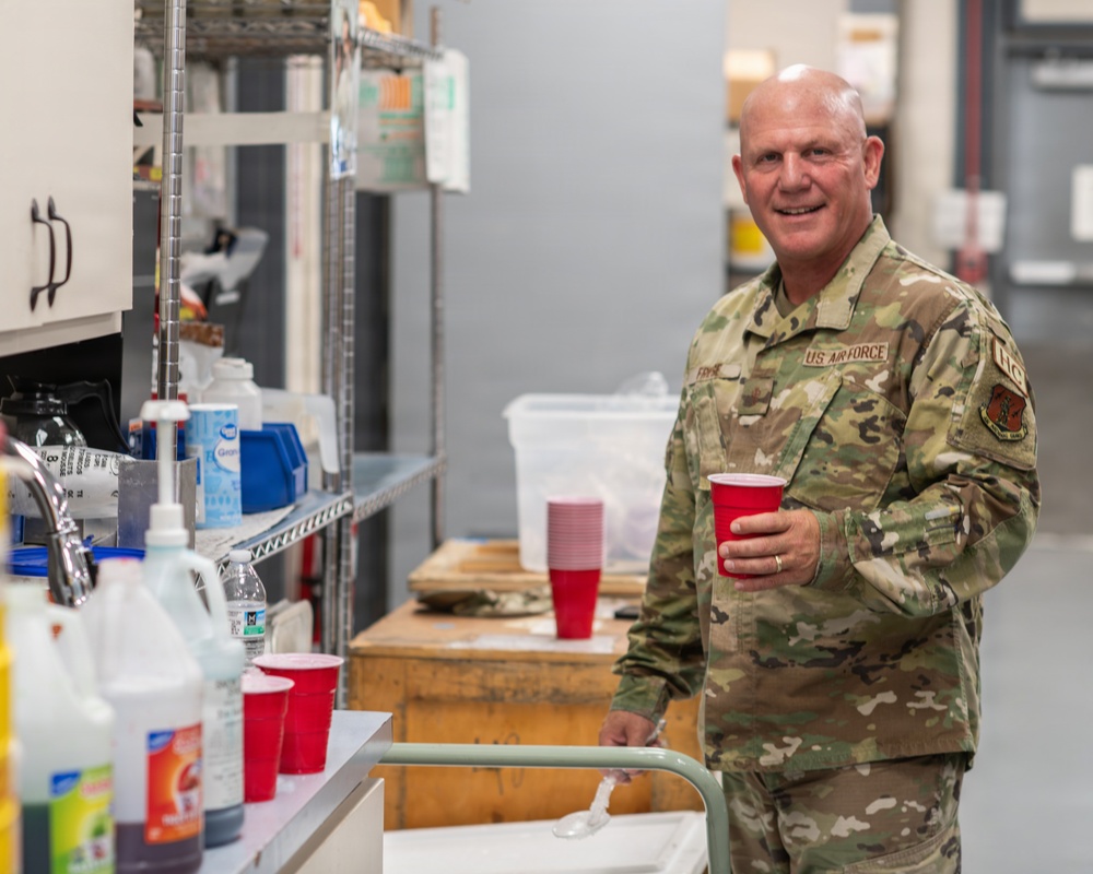Chaplains keep 138th Fighter Wing Airmen cool in the Oklahoma heat