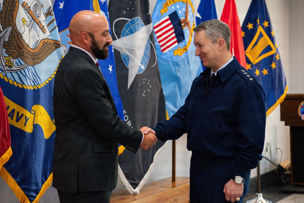 DLA Distribution hosts Chairman of the Joint Chiefs of Staff to highlight warfighter support, modernization efforts