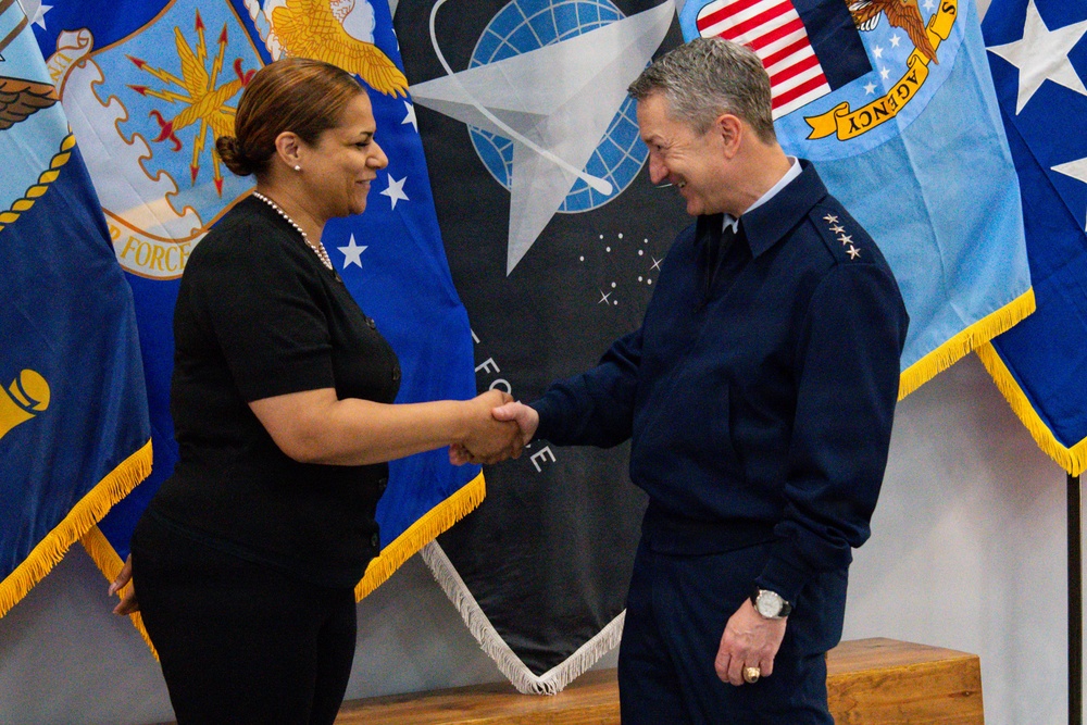 DLA Distribution hosts Chairman of the Joint Chiefs of Staff to highlight warfighter support, modernization efforts