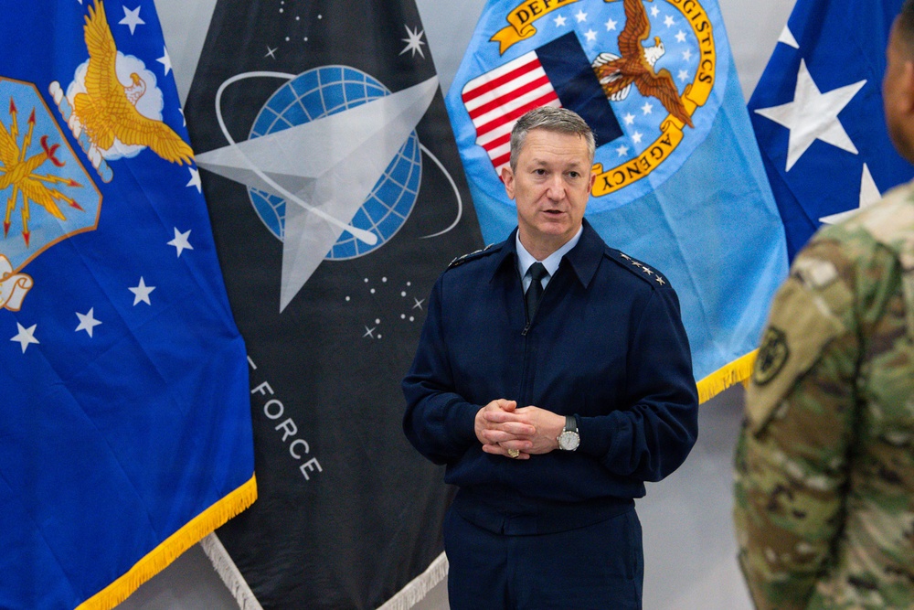 DLA Distribution hosts Chairman of the Joint Chiefs of Staff to highlight warfighter support, modernization efforts