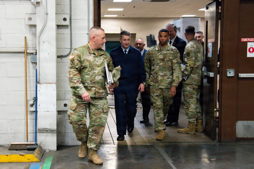 DLA Distribution hosts Chairman of the Joint Chiefs of Staff to highlight warfighter support, modernization efforts