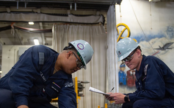 Ronald Reagan Sailors Conduct Maintenance