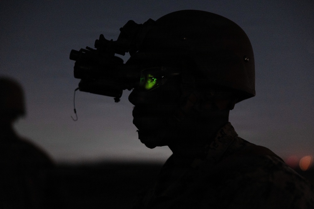 WFTB Conducts CMC Night Range