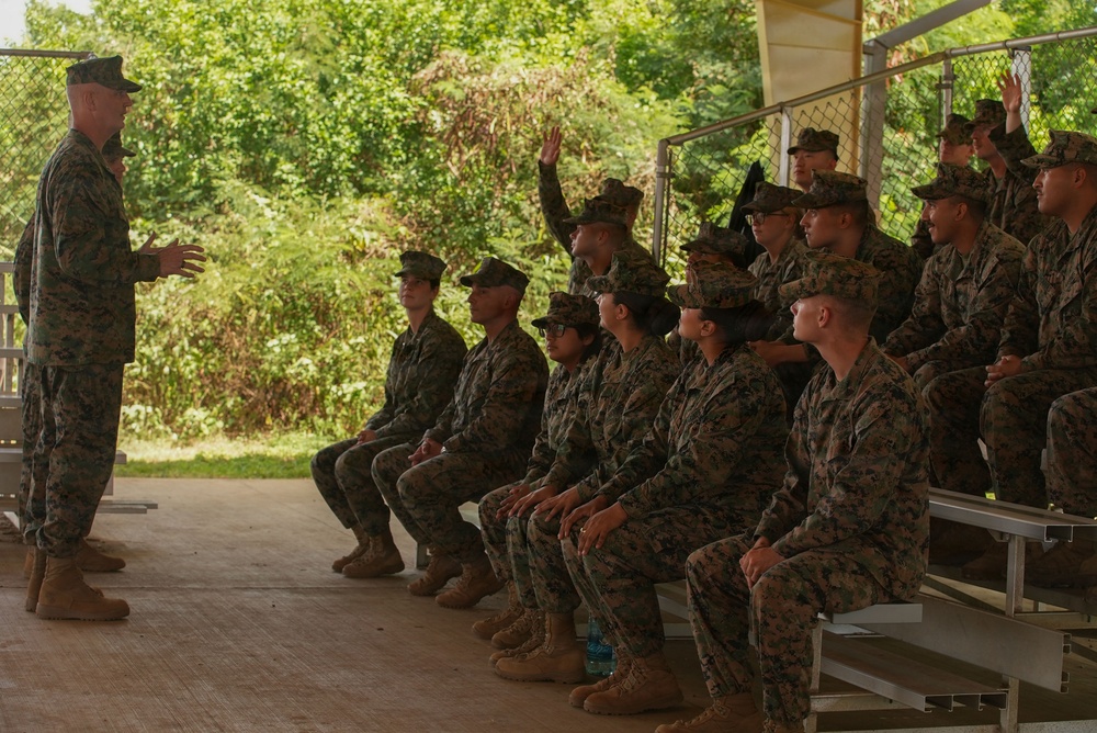 I MEF DCG visits 15th MEU command during RIMPAC 2026