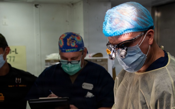 USS Essex conducts teeth extraction during RIMPAC 2026