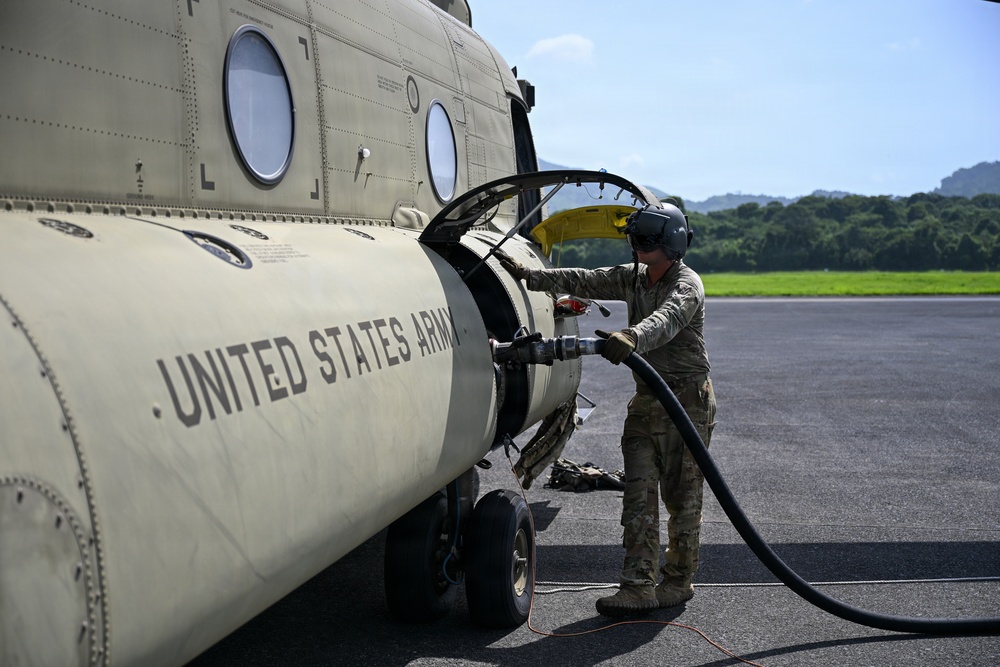 Joint Task Force-Bravo Chinook helicopters arrive for PANAMAX-A