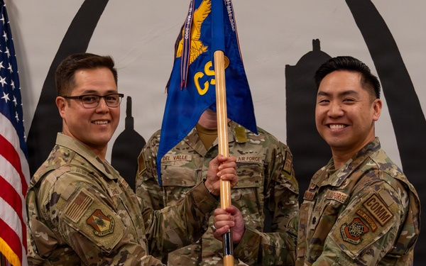 New Leader Assumes Command at the 375th Communications Squadron Assumption of Command Ceremony