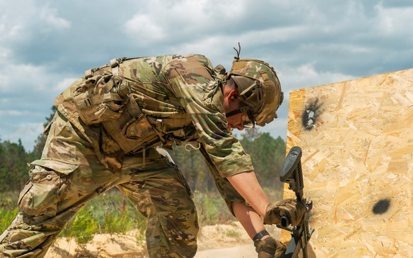 174th Engineer Company conducts demolition and shotgun breaching training
