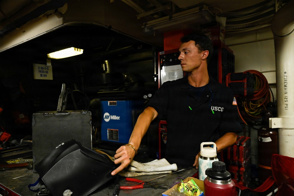 US Coast Guard participates in FLEETEX 250