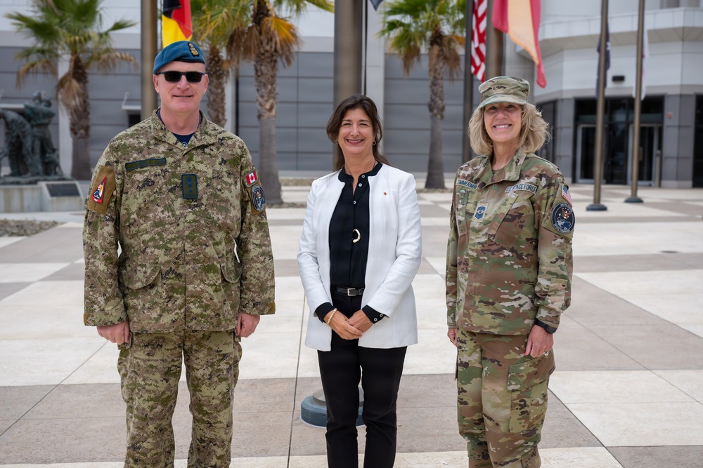 S4S welcomes Canadian Consul General