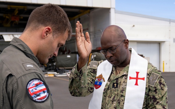 Chaplains and Chaplain Candidates Tour Coast Guard Air Station Barber's Point