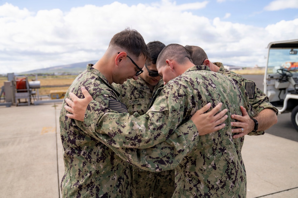 Chaplains and Chaplain Candidates Tour Coast Guard Air Station Barber's Point