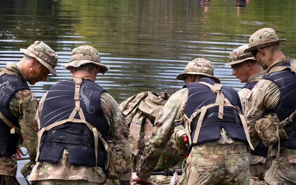USARPAC Best Squad Competition 2026: Water Crossing Event