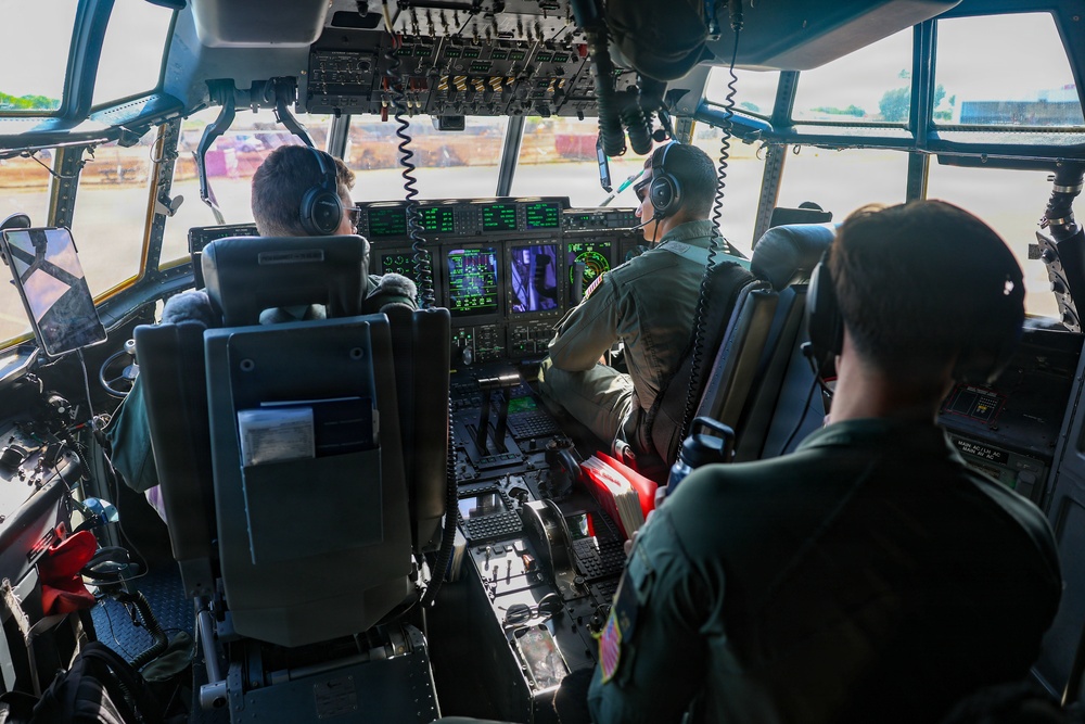 U.S. Coast Guard conducts an air/sea rescue event at Barbers Point, Hawaii during RIMPAC 2026