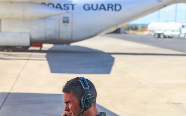 U.S. Coast Guard conducts an air/sea rescue event at Barbers Point, Hawaii
