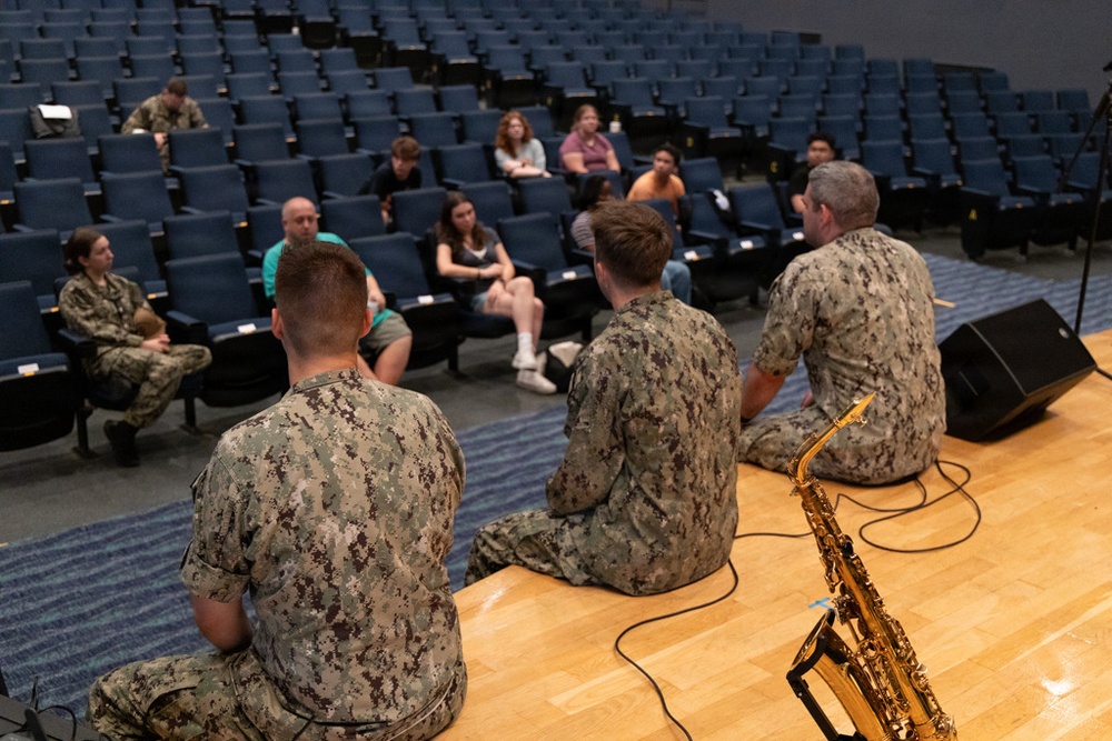 CFAY CYP Hosts Student Career Showcase