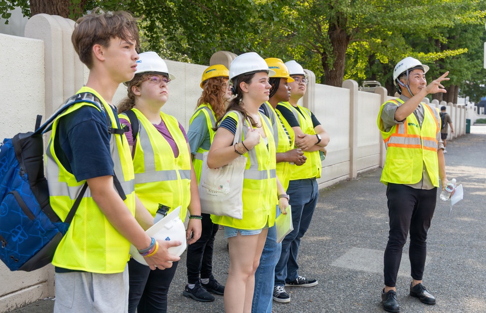 CFAY CYP Hosts Student Career Showcase