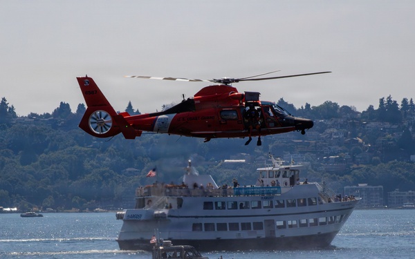 Seattle Fleet Week Search and Rescue Demo And Parade Of Ships
