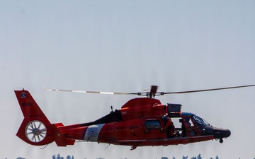 Seattle Fleet Week Search and Rescue Demo And Parade Of Ships