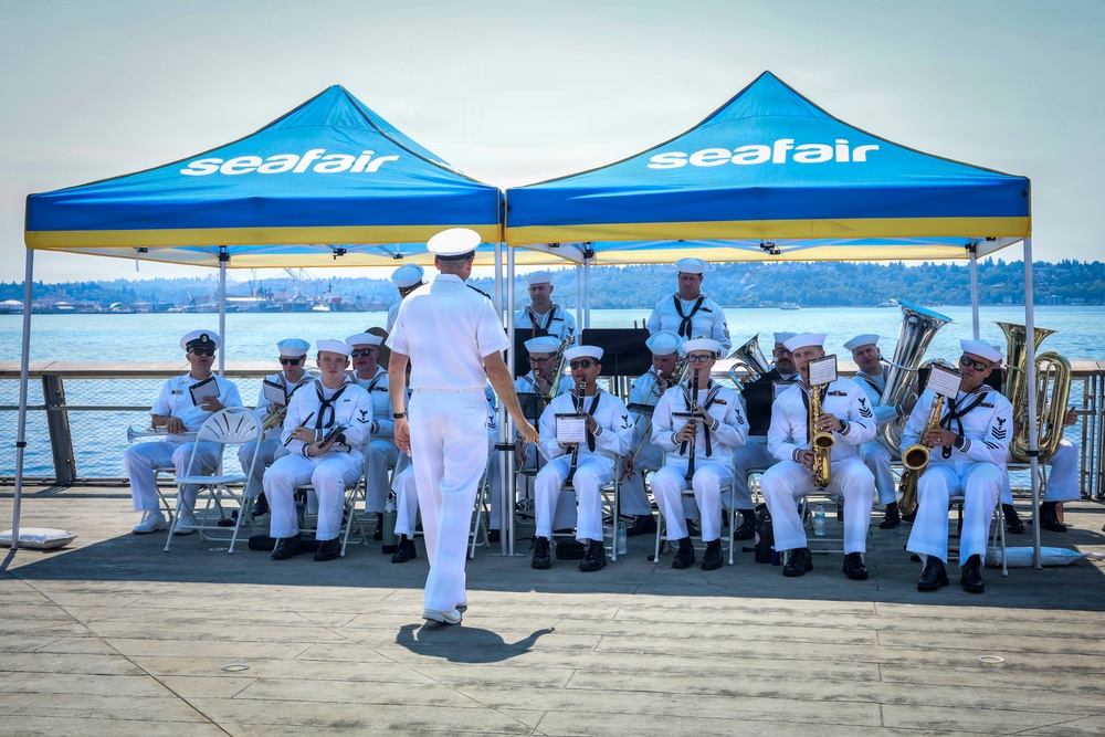 Navy Band Northwest Performs During Seattle Seafair Fleet Week