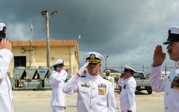 USS Tucson Holds Change of Command