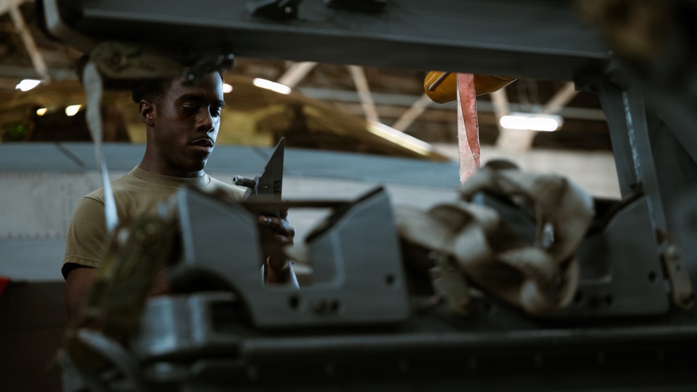 Kadena Airmen Compete in Weapons Load Competition
