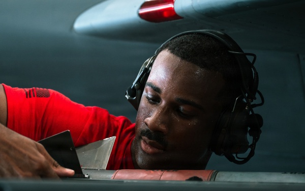 Kadena Airmen Compete in Weapons Load Competition