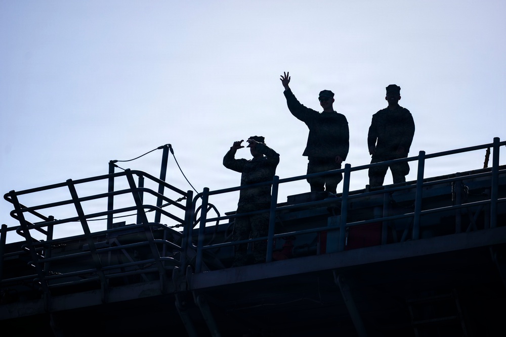 31st MEU returns to Okinawa after six-month deployment