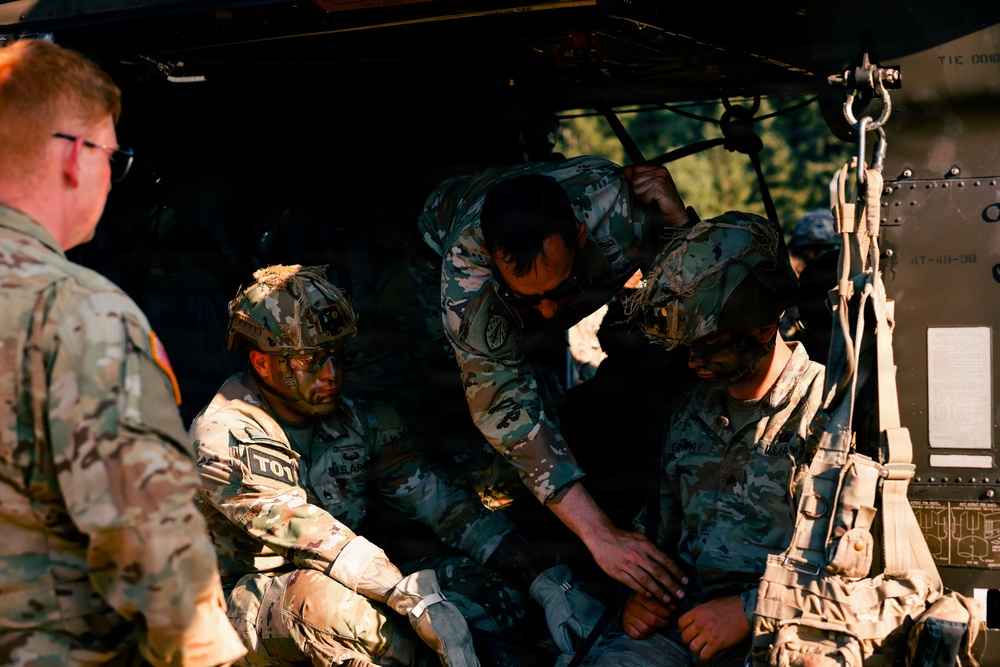 USARPAC Best Squad Competition 2026: Air Assault