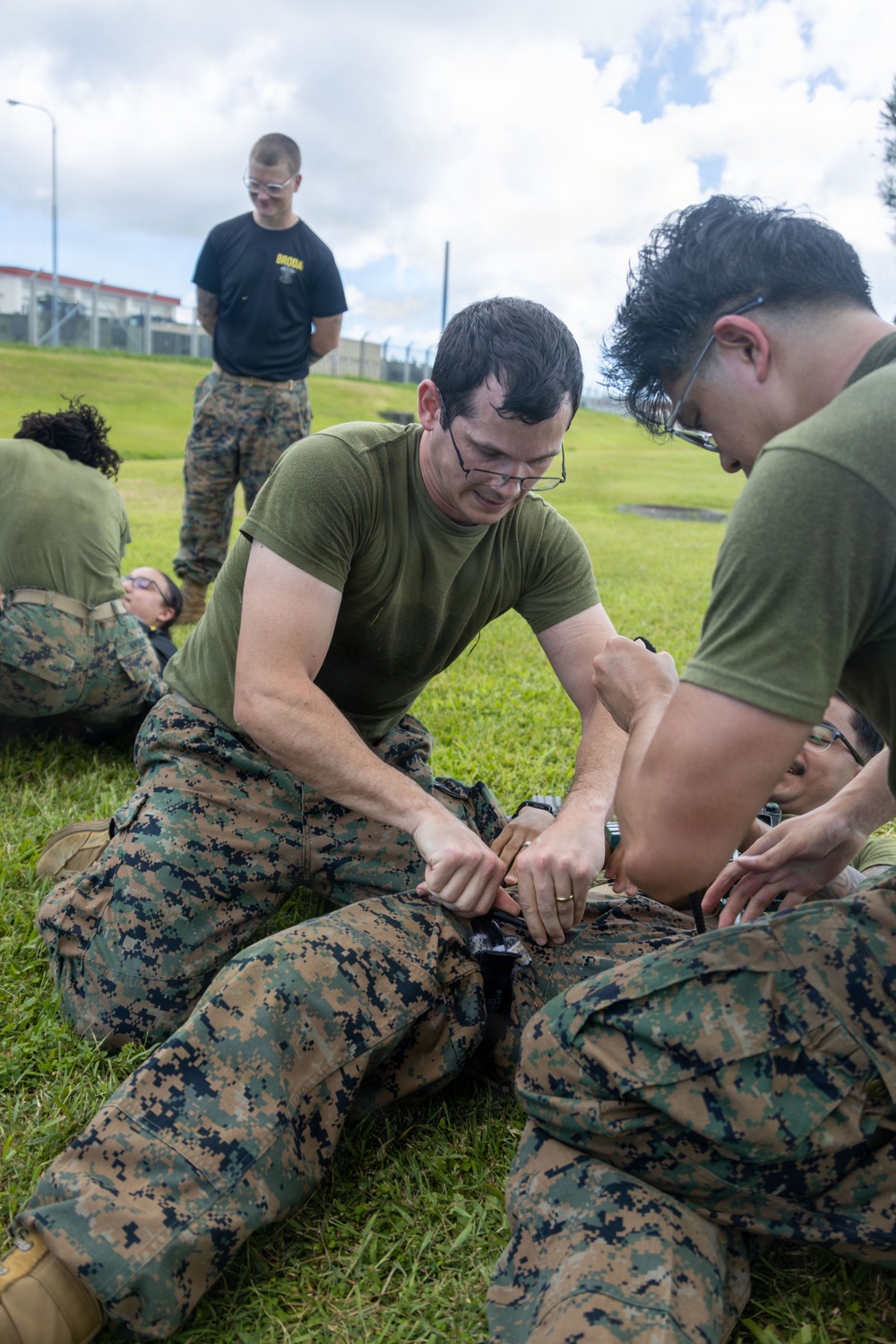 MWSS-172 service members learn casualty care