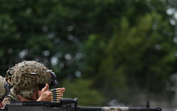 2/2CR machine gun qualification