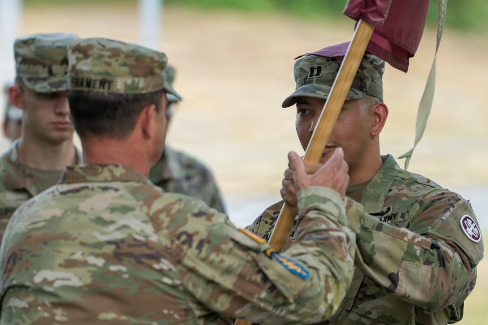 MEDDAC Bavaria HHC Conducts Change of Command Ceremony