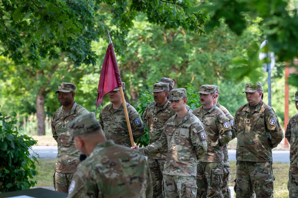 MEDDAC Bavaria HHC Conducts Change of Command Ceremony