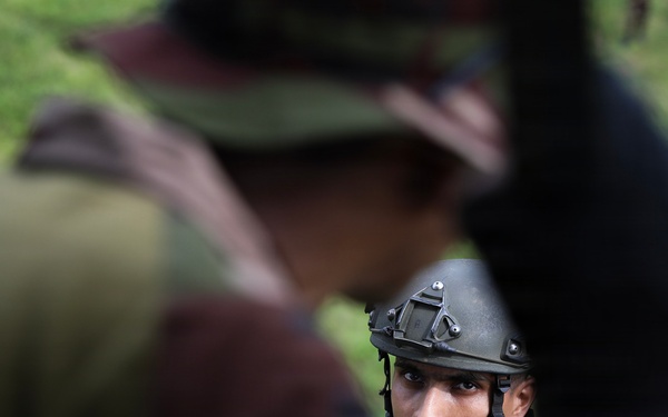 U.S. Soldiers rappel with Bangladesh Army during joint training