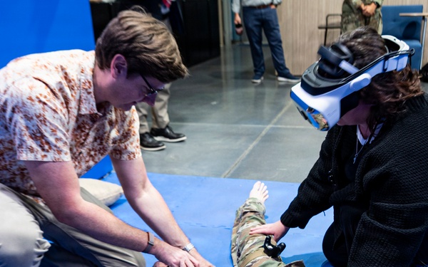 Team helps drive DHA acquisition mission by advancing warfighter medical readiness through simulation