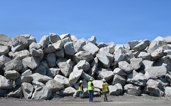 Bird Island Pier Repairs Strengthen Great Lakes Navigation