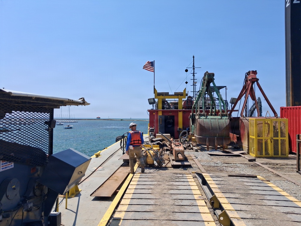 Bird Island Pier Repairs Strengthen Great Lakes Navigation
