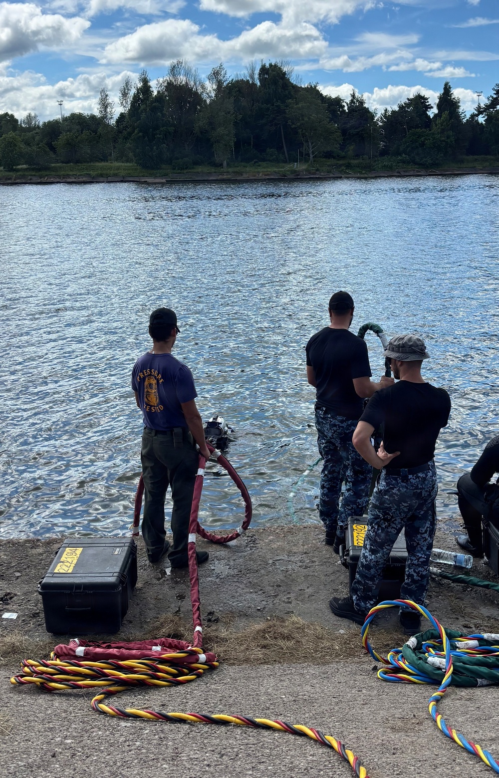 U.S. and Ukrainian Divers Conduct Sea Breeze 26 Operations in Latvia