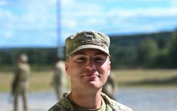 2nd Cavalry Regiment Master Gunner Trains MEDDAC Bavaria Soldiers on Marksmanship
