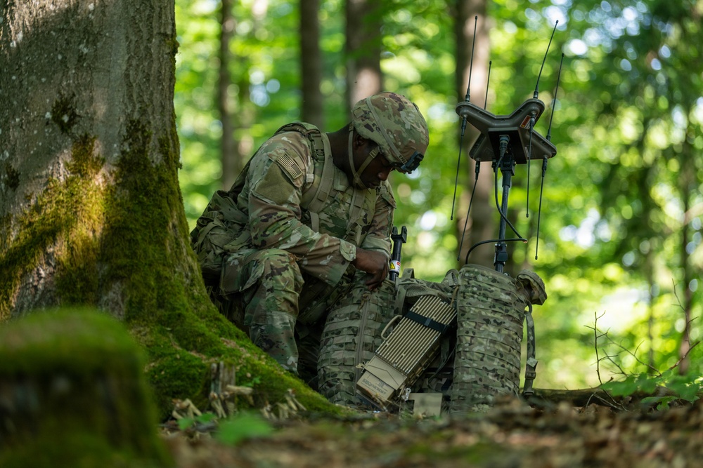 Electronic Warfare Specialists Compete in Spectrum Blitz 2026