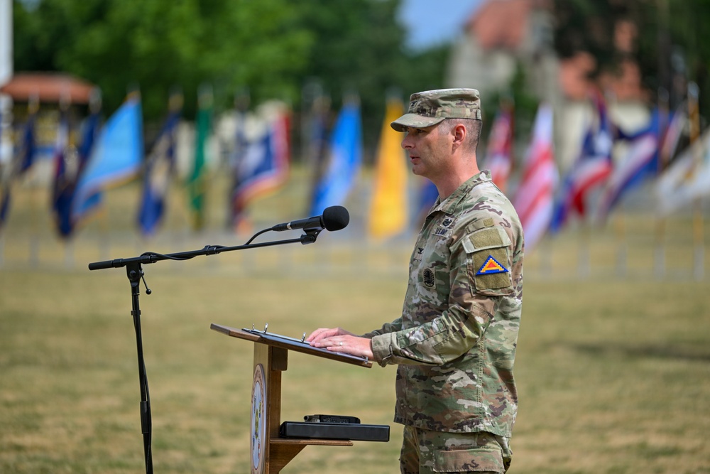 USAG Bavaria Conducts Change of Command Ceremony