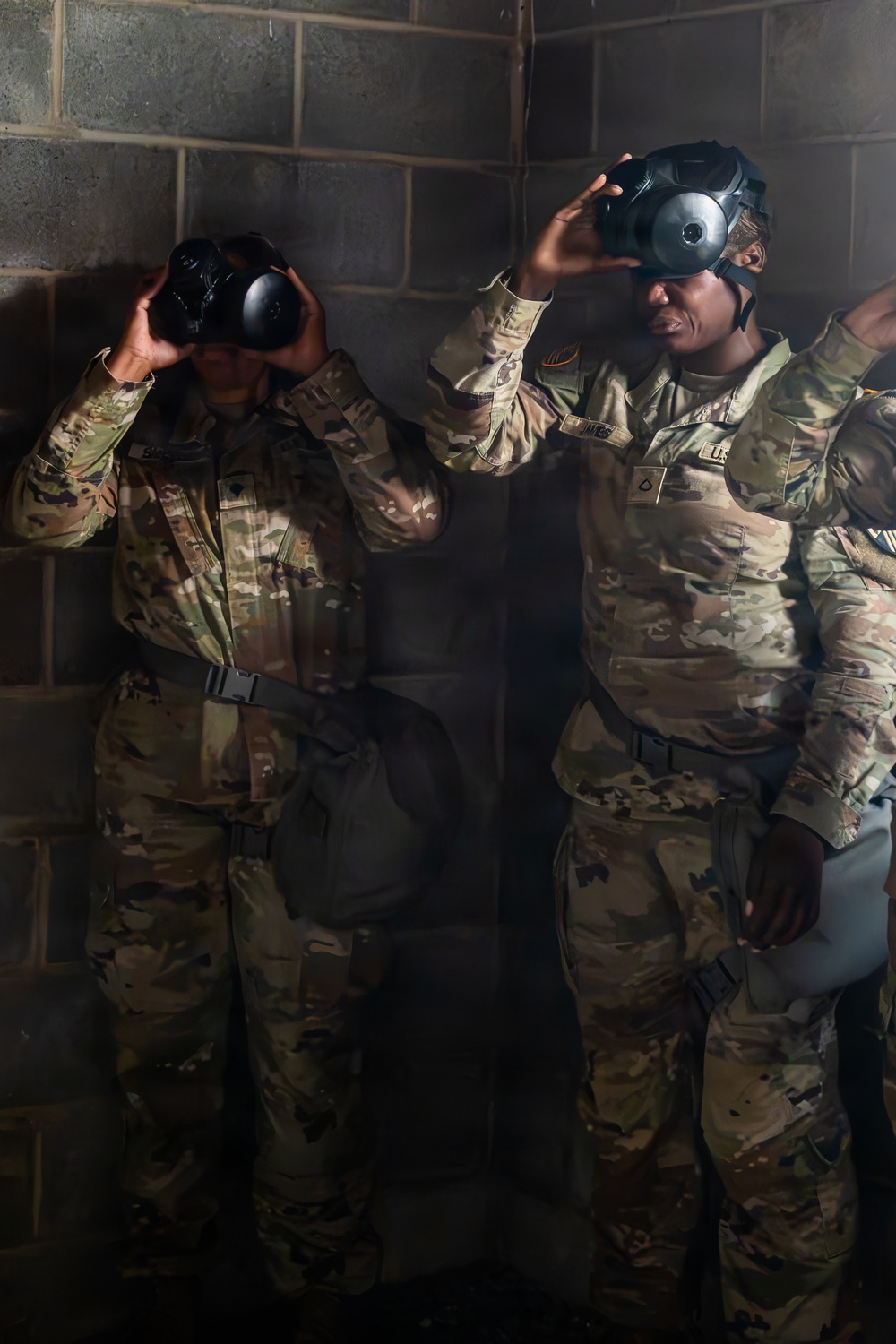 222nd Chemical Company conducts confidence chamber training