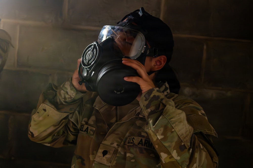 222nd Chemical Company conducts confidence chamber training